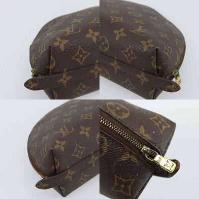 $735 2003 LOUIS VUITTON Monogram Trousse Demi Ronde TH0053