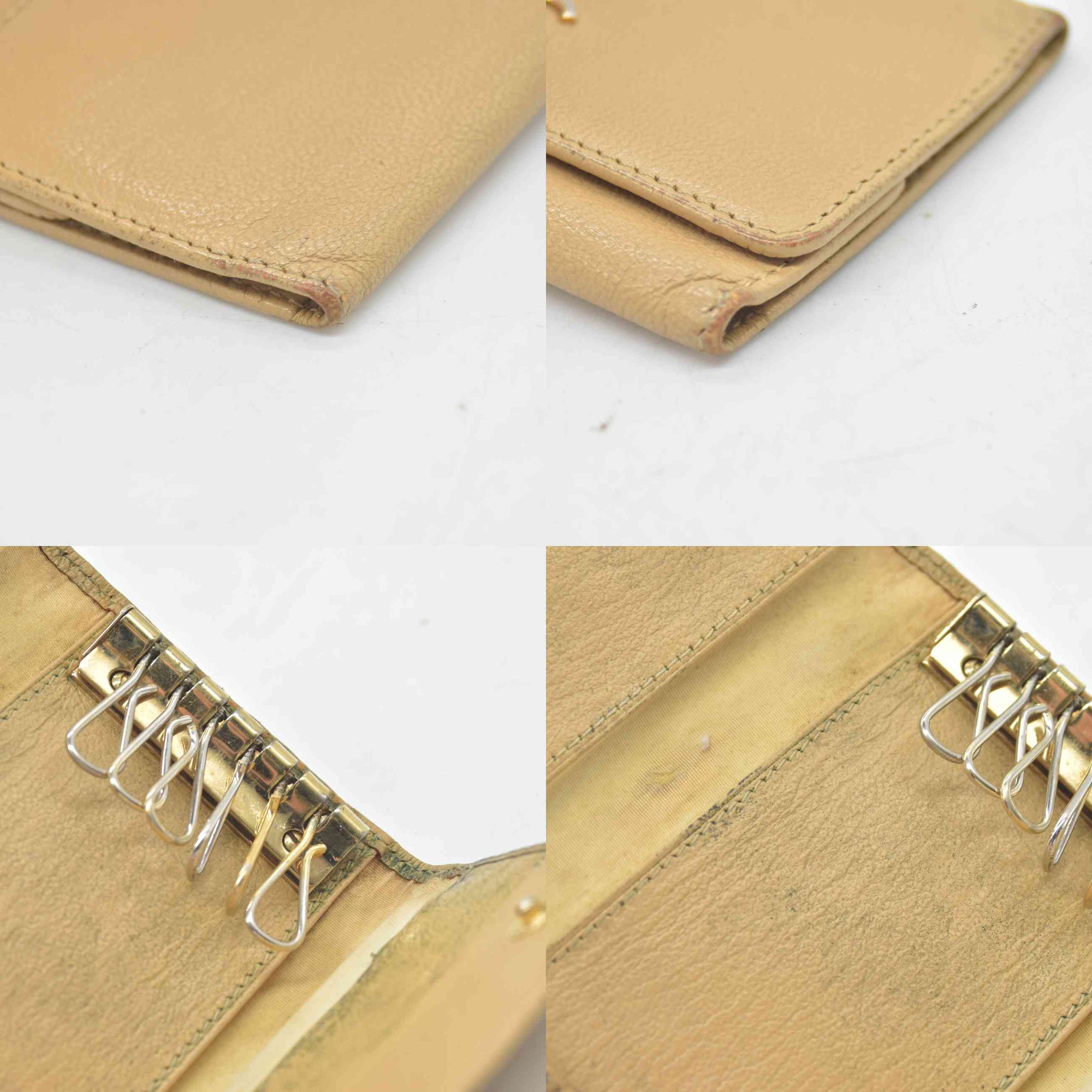 $750 2003 Chanel Beige CC Monogram Logo 6 Key Cles Flap Pouch Case