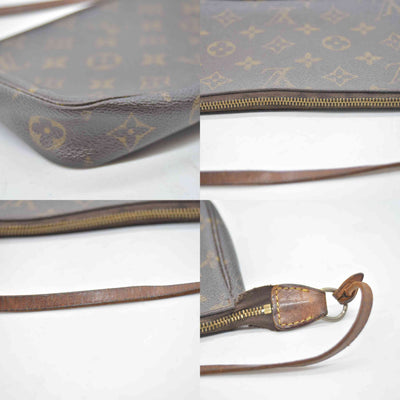 $1290 2002 Louis Vuitton Monogram Pochette Accessories AR1012