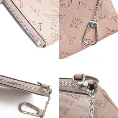 AUCTION Louis Vuitton  Mahina Key Pouch Magnolia