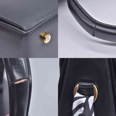 $1450 SALVATORE FERRAGAMO Smooth Calfskin Gancini Top Handle Bag CONSIGNMENT 10021181