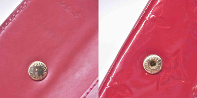 $290 2010 LOUIS VUITTON Vernis Patent Leather 4 Key Holder Red TS0120 CONSIGNMENT 10021451