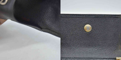 $445 Louis Vuitton Epi 6 Key Multicles Key Holder Black CA0043