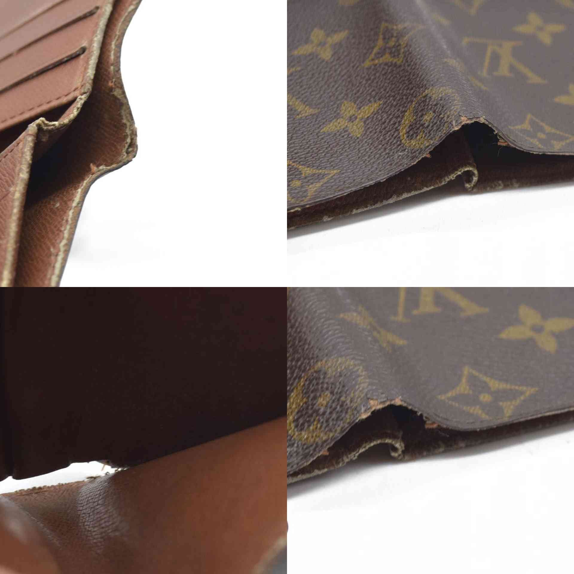 Louis Vuitton  Monogram Porte-Billets Cartes Credit Monnaie Wallet