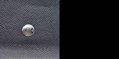 $295 LOUIS VUITTON Taiga 4 Key Multicles Key Holder Black CONSIGNMENT