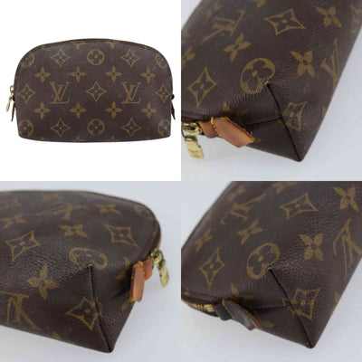 $620 2001 Louis Vuitton Monogram Cosmetic Pouch CA1021
