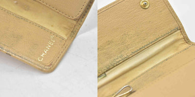 $750 2003 Chanel Beige CC Monogram Logo 6 Key Cles Flap Pouch Case