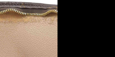 $1070 Louis Vuitton Monogram Toiletry 26