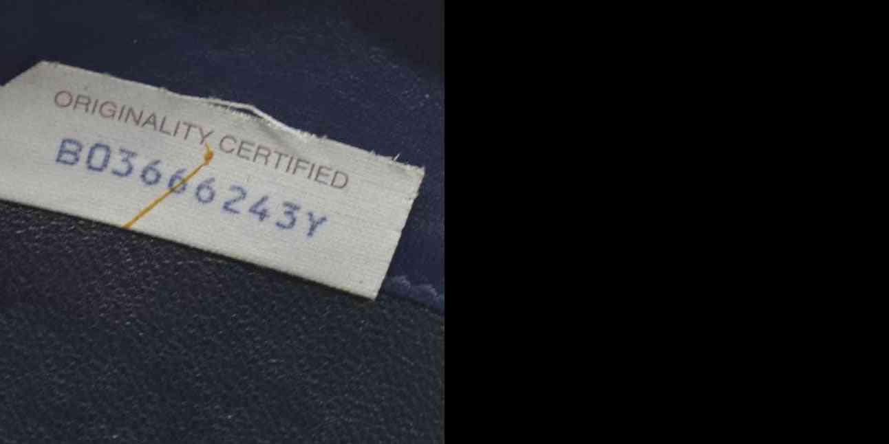 $1100 Bottega Veneta Nappa Intrecciato Zip Around Wallet Navy CONSIGNMENT