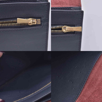 $790 CELINE Drummed Calfskin Large Strap Multifunction Wallet CONSIGNMENT 10021572