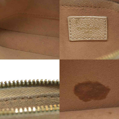 $3100 Louis Vuitton Monogram Giant Multi-Pochette Accessoires Cream