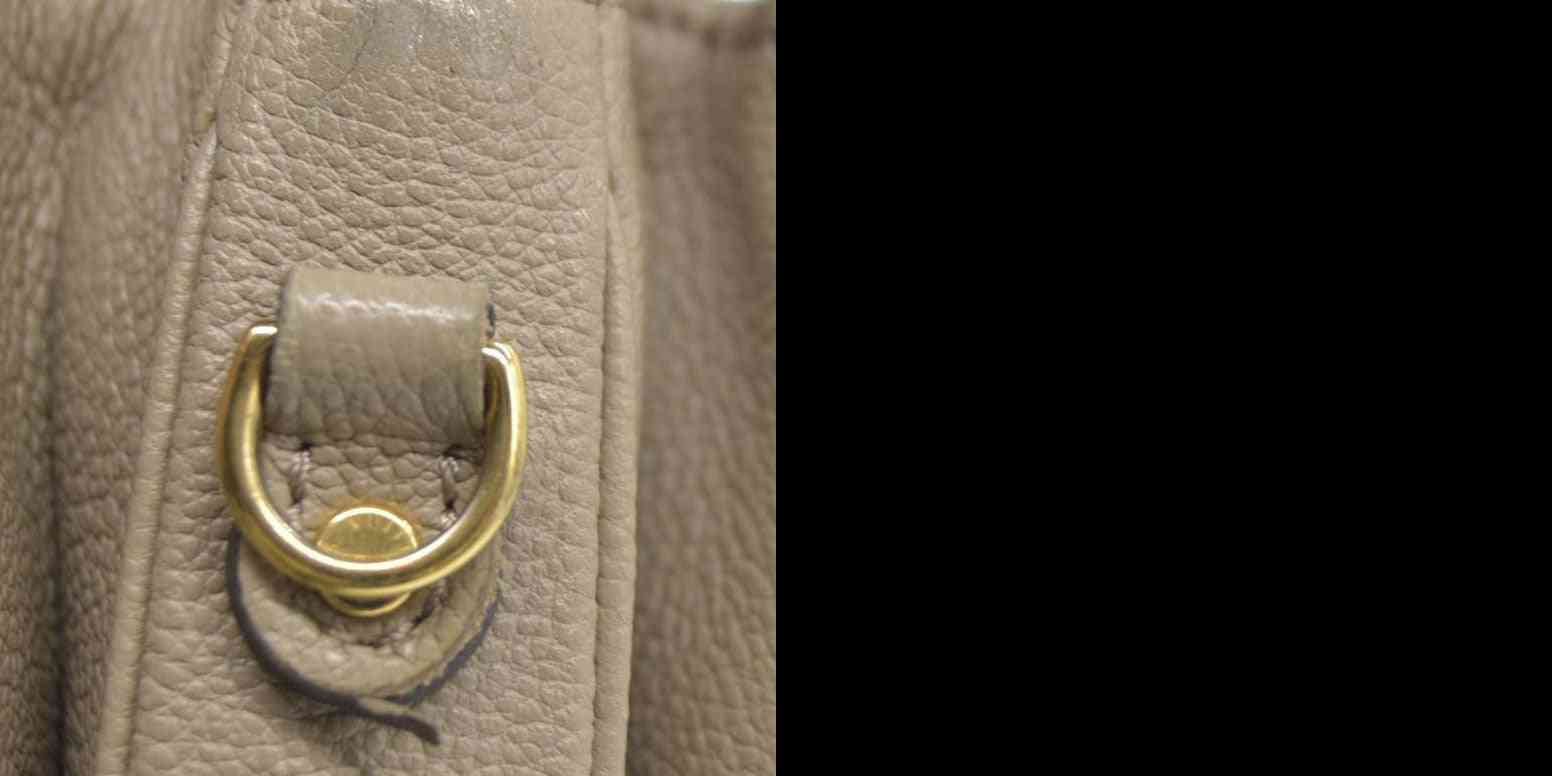 $3000 Louis Vuitton Pochette Métis Monogram Empreinte Leather Beige