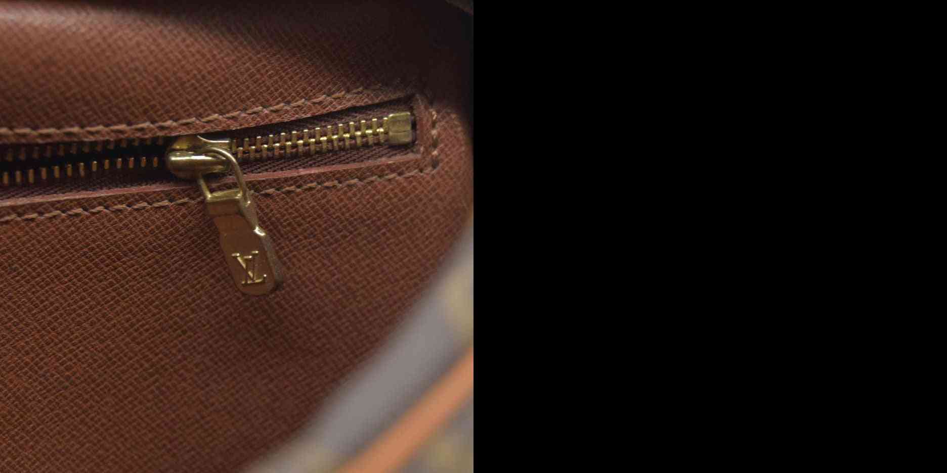 $1880 CONSIGNMENT Louis Vuitton  Monogram Trocadero 27 CONSIGNMENT