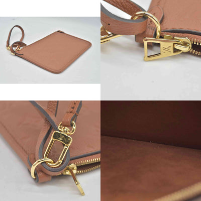 $3250 Louis Vuitton  Monogram Giant Carryall PM