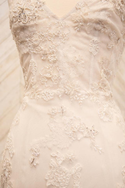 Monique Lhuillier White Lace - September Feminine Wedding Dress
