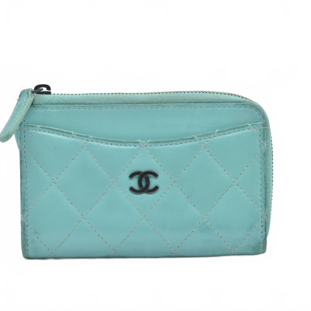 $1050 Chanel Matelasse Card Case Monogram Quilted Zip Around