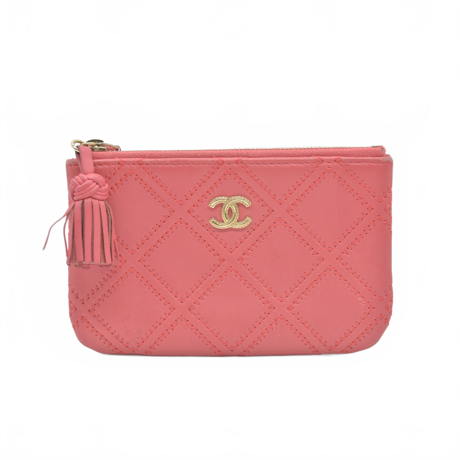 $950 2018 Coco Mark double stitched Matelassé fringed clutch bag by Chanel