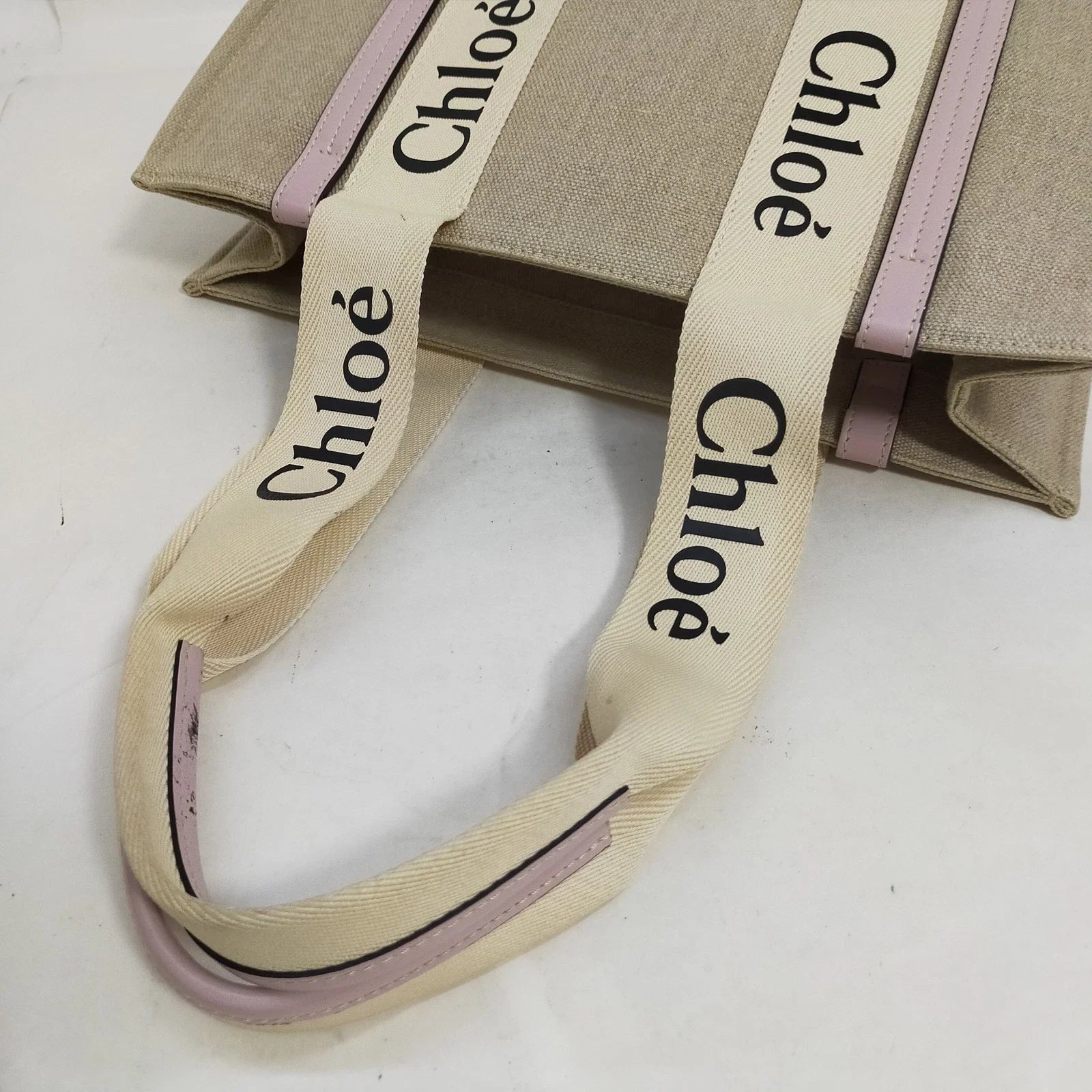 $1390 Chloe Medium Woody Linen Tote Pink