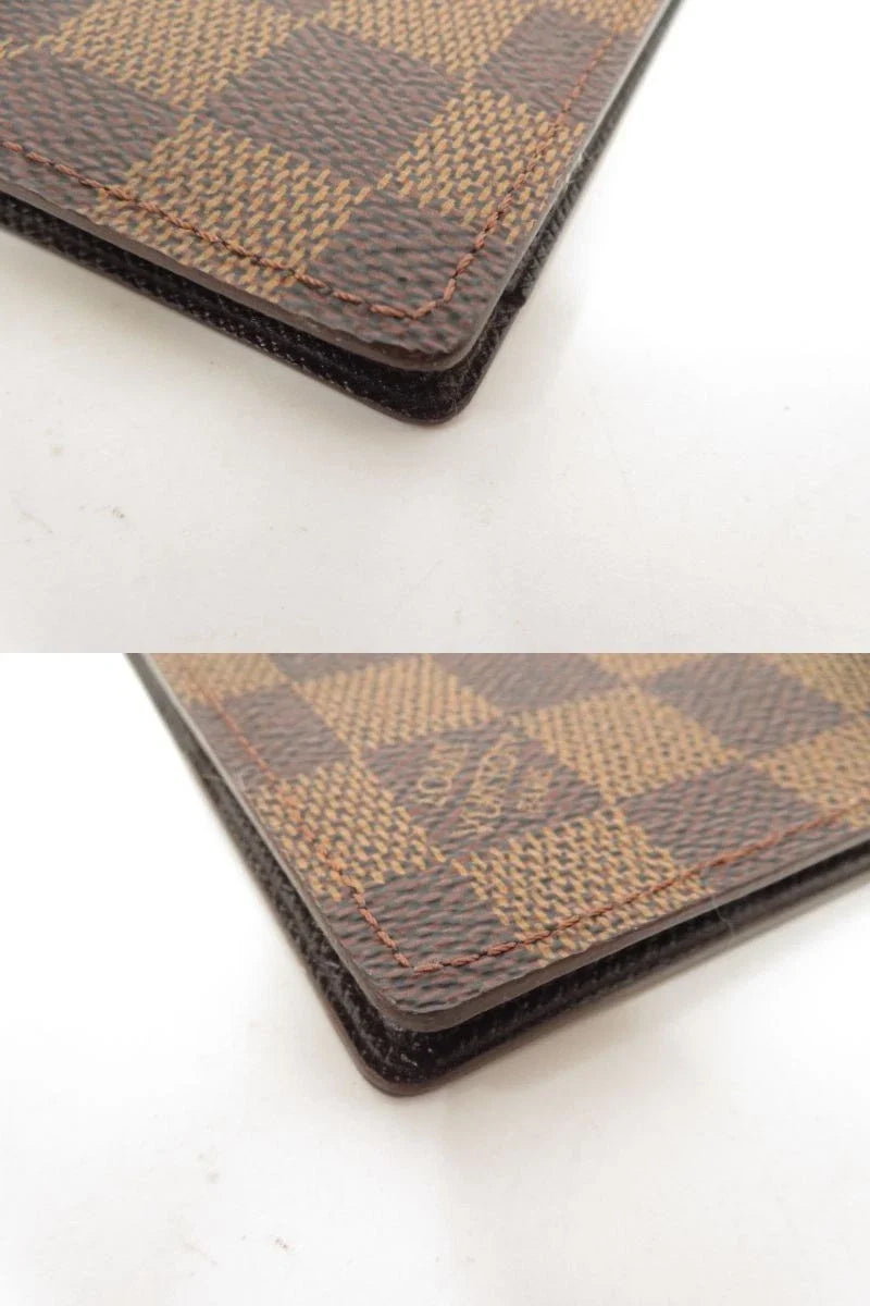 $400 1998 Louis Vuitton Damier Ebene Passport Cover MI0998