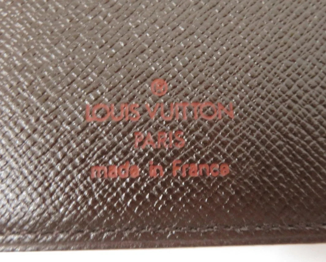 $400 1998 Louis Vuitton Damier Ebene Passport Cover MI0998