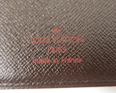 $400 1998 Louis Vuitton Damier Ebene Passport Cover MI0998