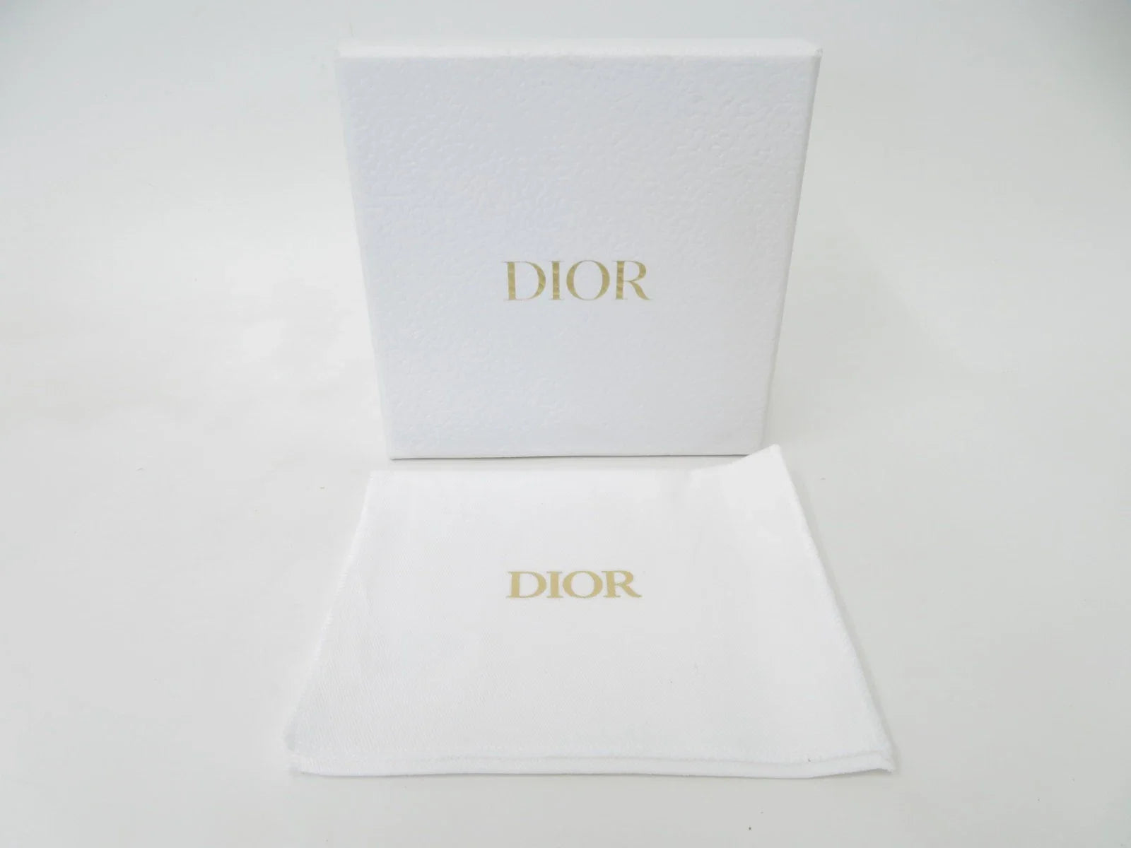 Christian DIOR Cannage Patent Leather Trifold Compact Wallet