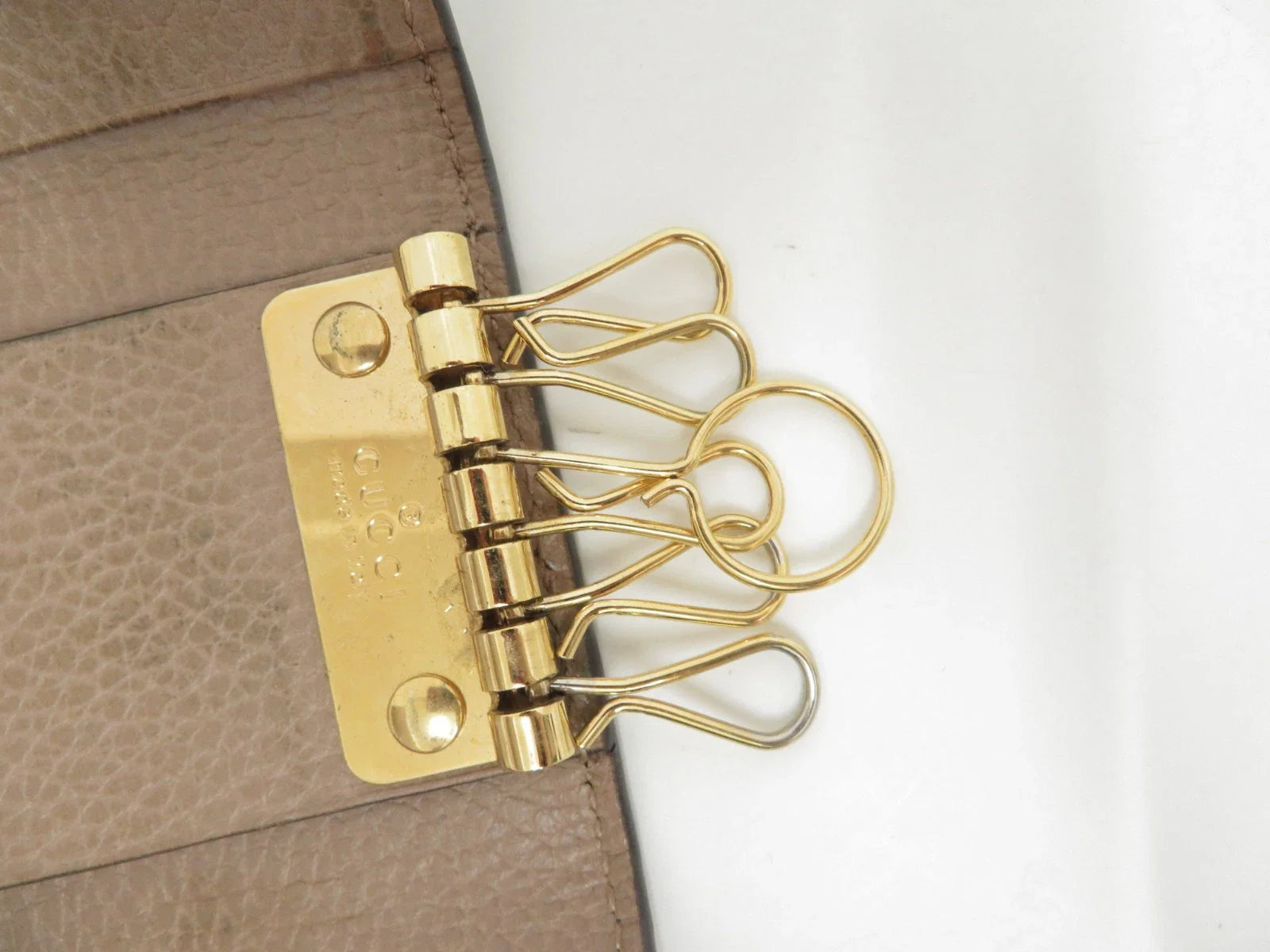 GUCCI GG Marmont Leather 6 Ring Key Case
