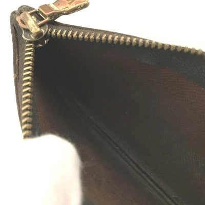 Louis Vuitton  Monogram Key Pouch 873ET