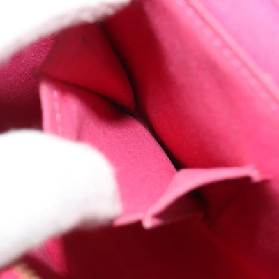 $995 2003 Louis Vuitton Fuchsia Monogram Vernis Vertical Sullivan Bag CE0013