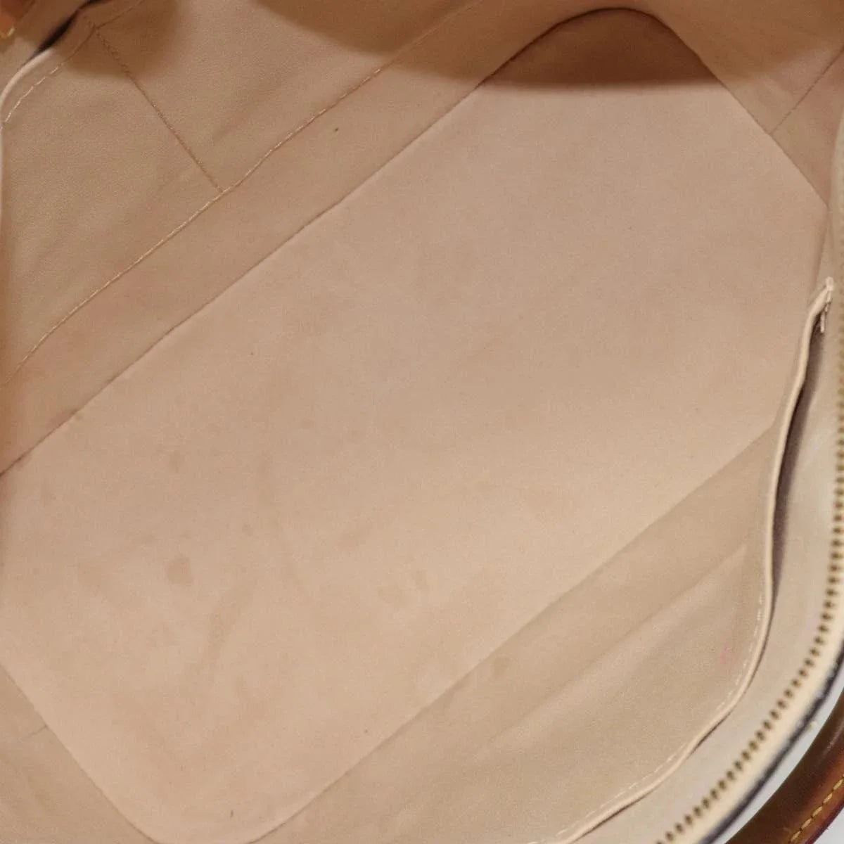 $1560 2014 LOUIS VUITTON Vernis Montebello PM Dune DR2114