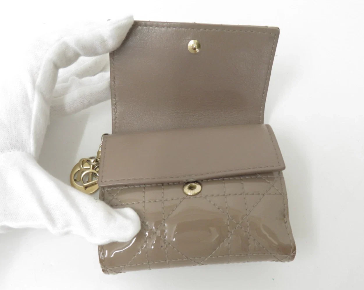 Christian DIOR Cannage Patent Leather Trifold Compact Wallet