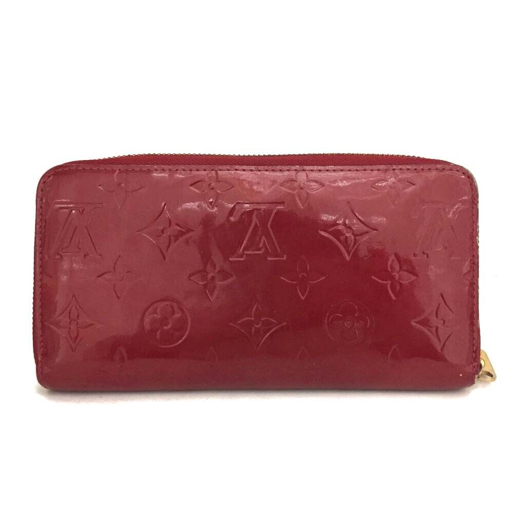LOUIS VUITTON Vernis Zippy Wallet Pomme D'Amour CA4152