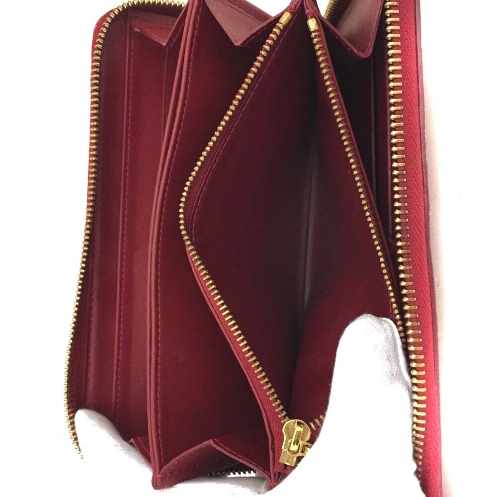 LOUIS VUITTON Vernis Zippy Wallet Pomme D'Amour CA4152