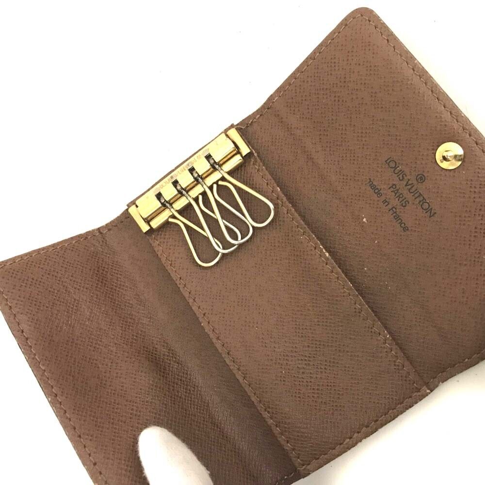 PREORDER Louis Vuitton Monogram Multicles 4 Ring Key Case