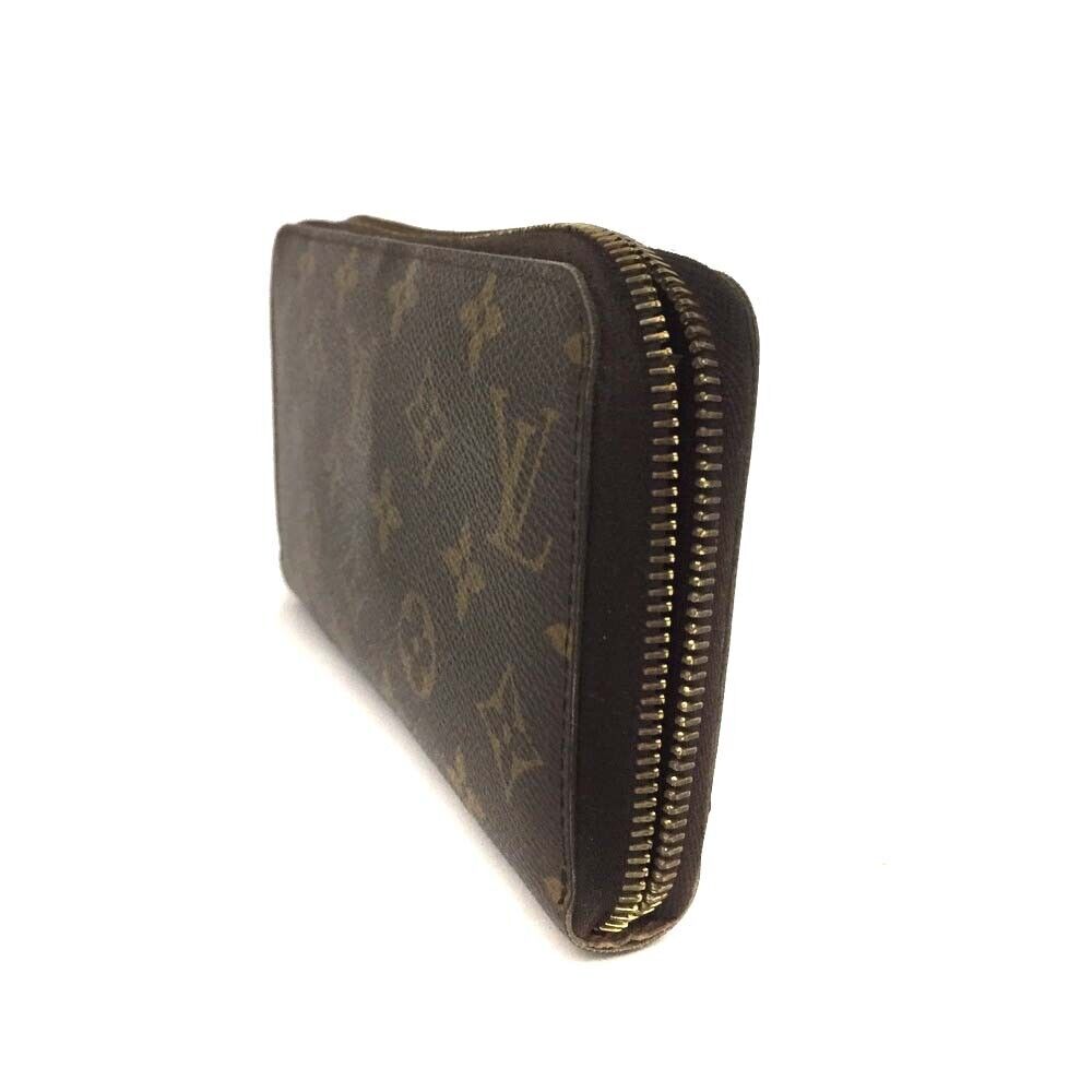 LOUIS VUITTON Monogram Zippy Wallet CA3130