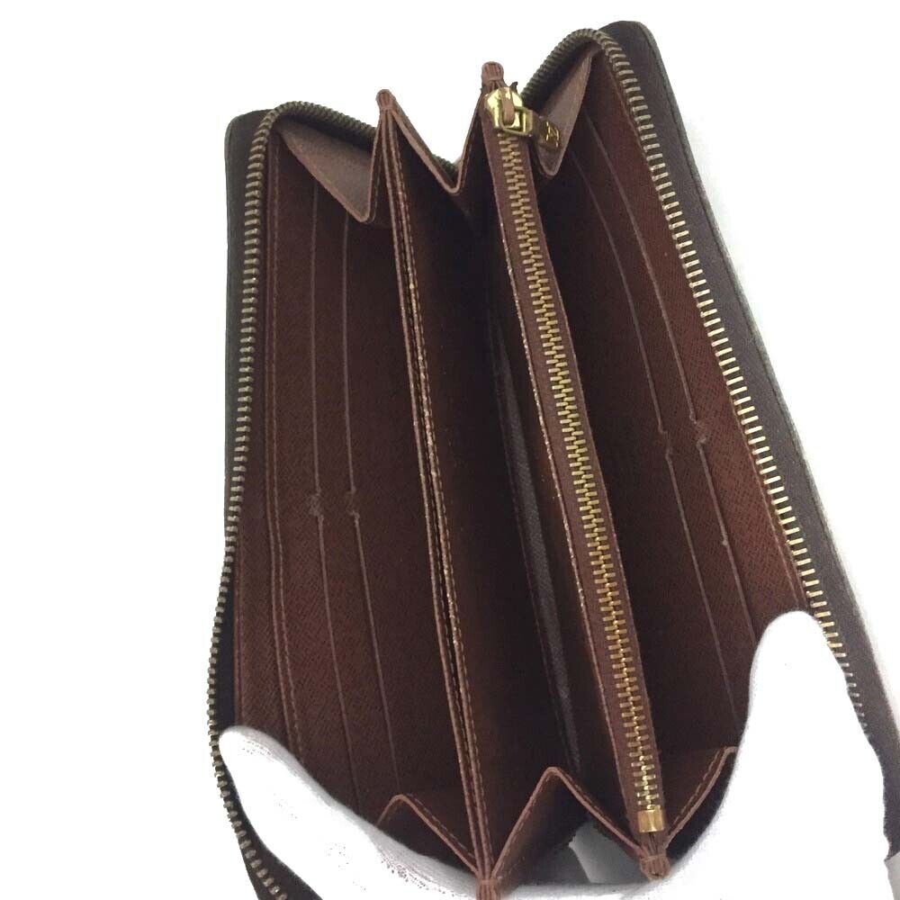 LOUIS VUITTON Monogram Zippy Wallet CA3130