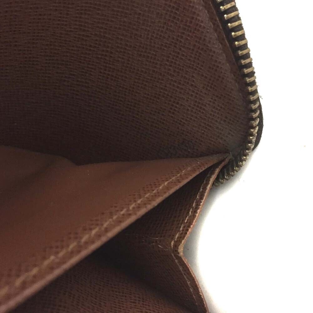 LOUIS VUITTON Monogram Zippy Wallet CA3130