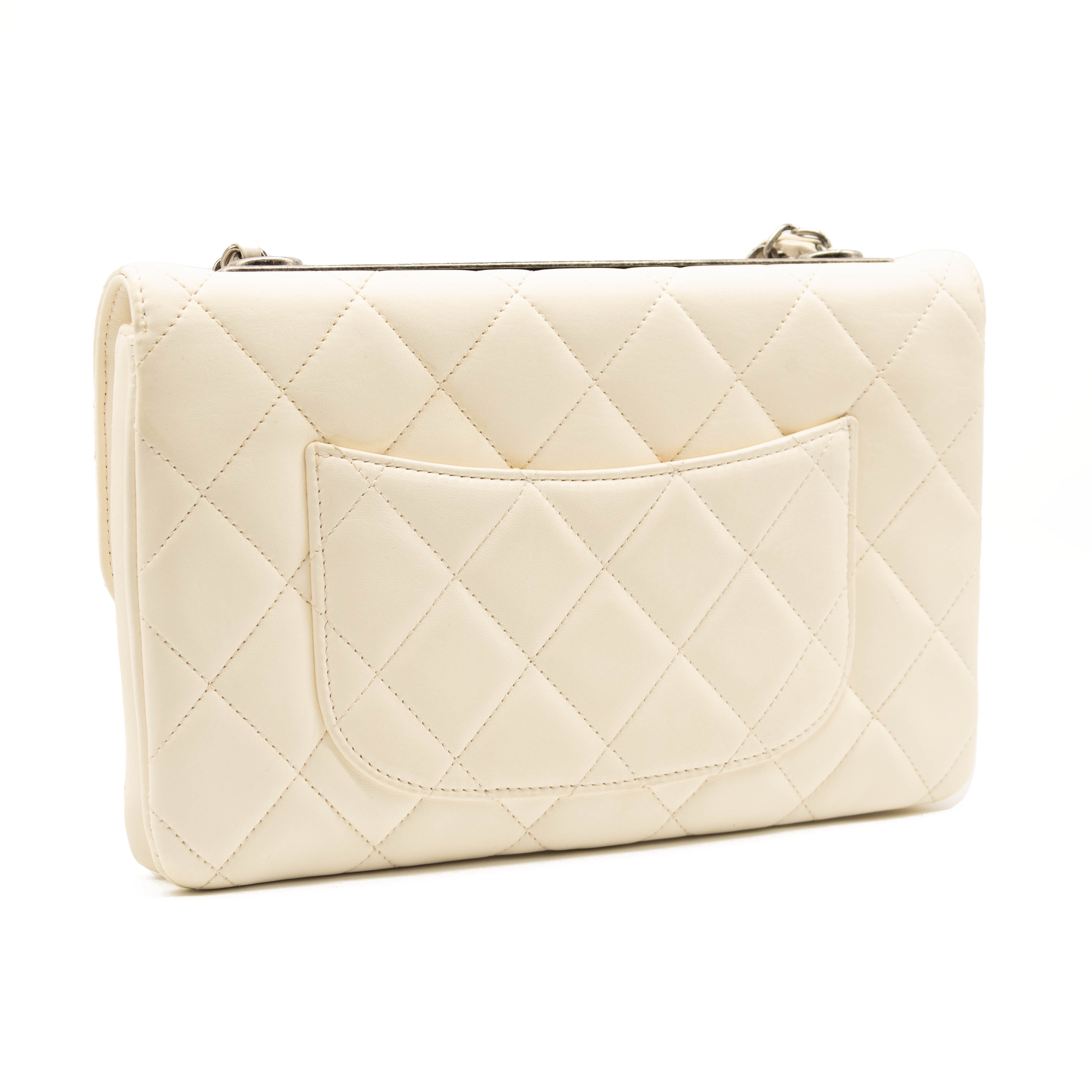 Chanel Lambskin Quilted Medium Trendy CC Flap White