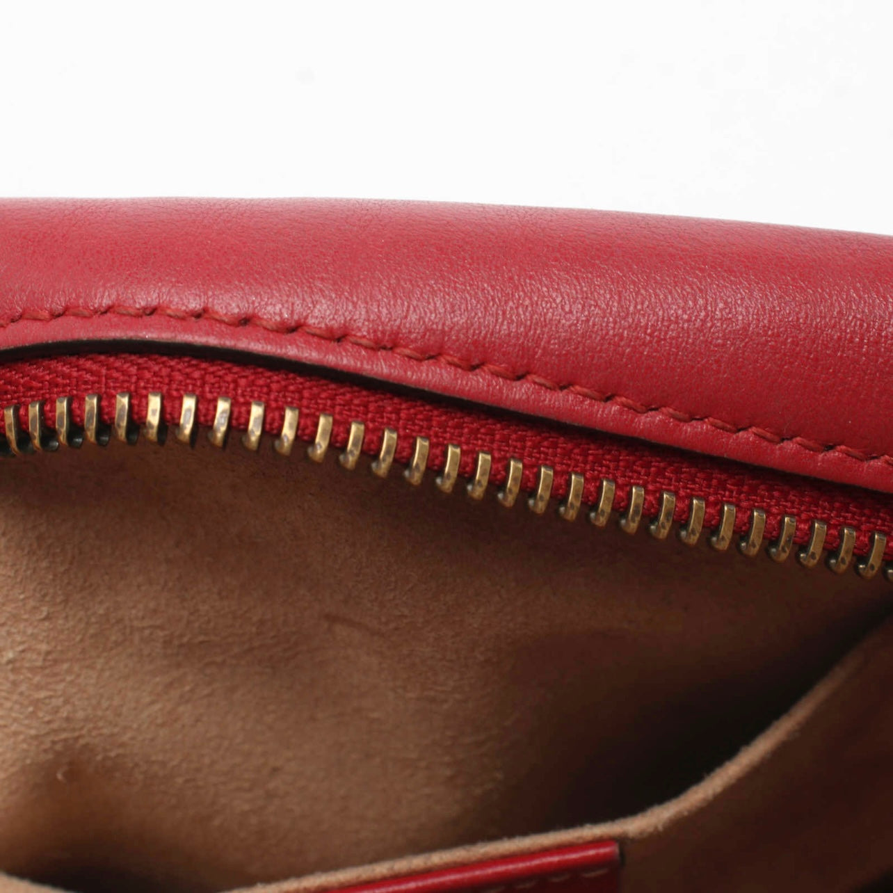 Gucci Calfskin Matelasse Mini GG Marmont Chain Shoulder Bag Hibiscus Red