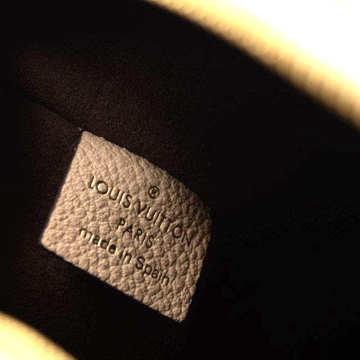 Louis Vuitton Empreinte Monogram Giant Neverfull MM Pochette Cream