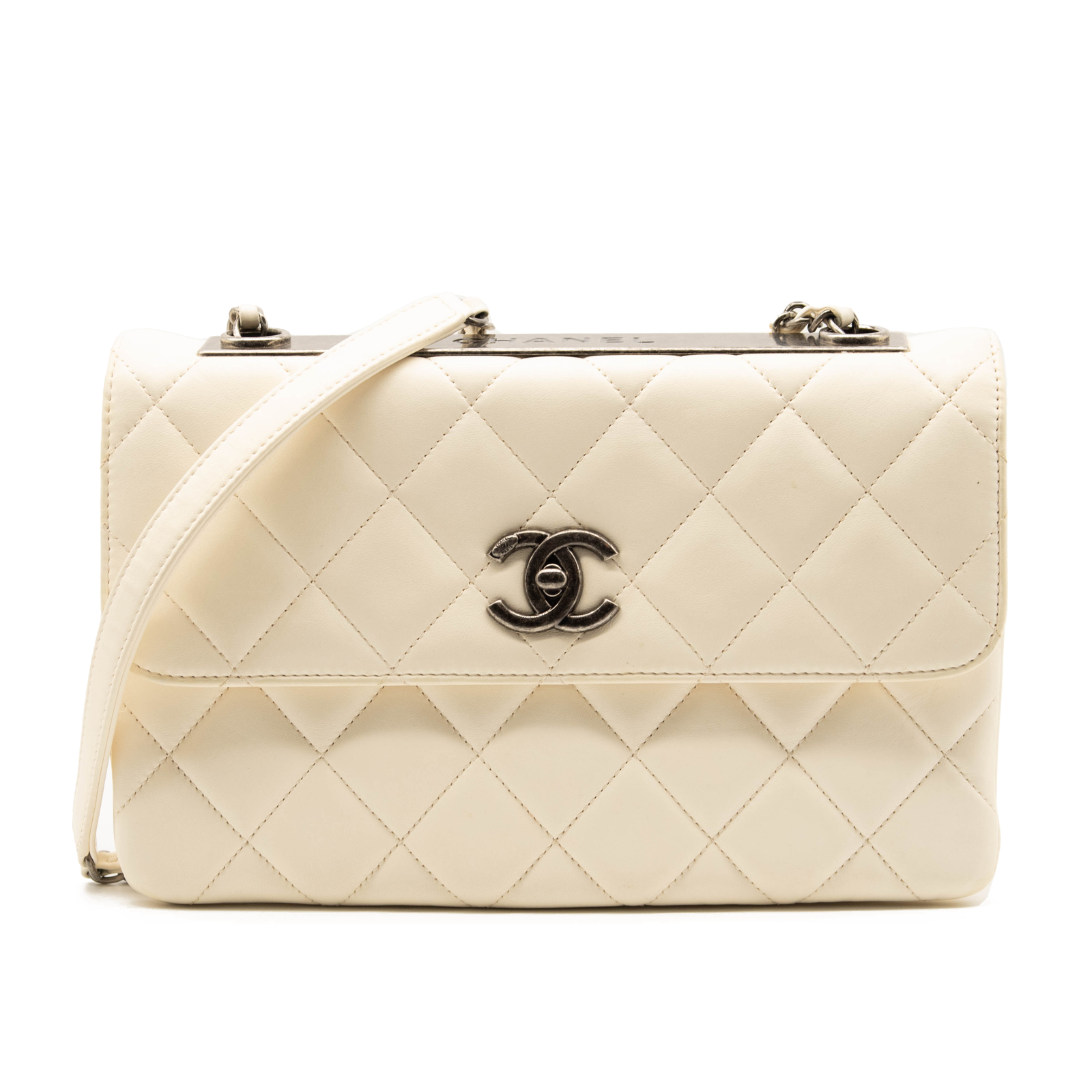 Chanel Lambskin Quilted Medium Trendy CC Flap White