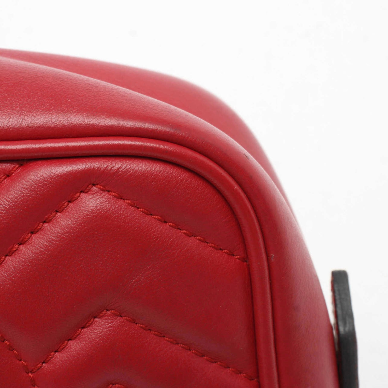 Gucci Calfskin Matelasse Mini GG Marmont Chain Shoulder Bag Hibiscus Red