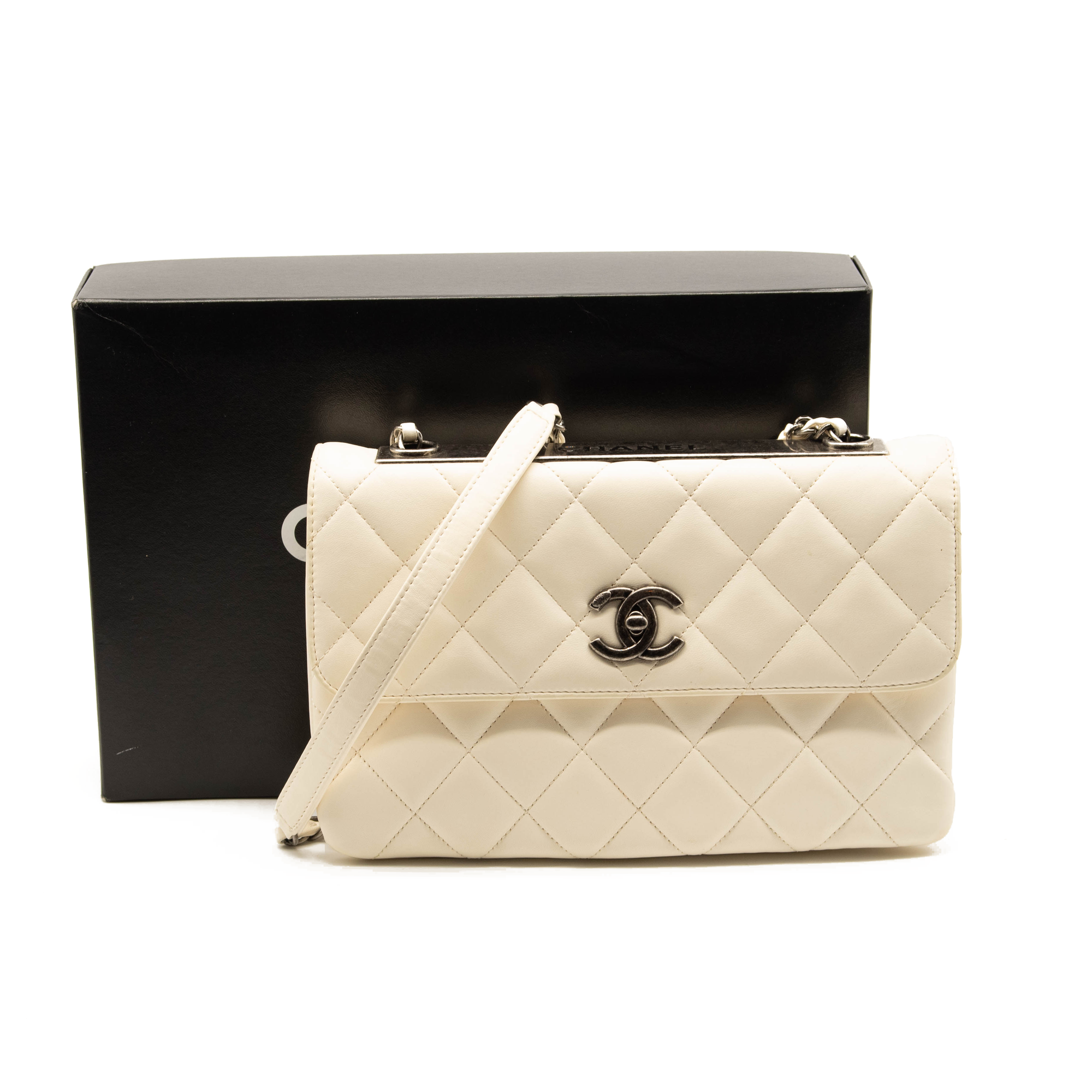 Chanel Lambskin Quilted Medium Trendy CC Flap White