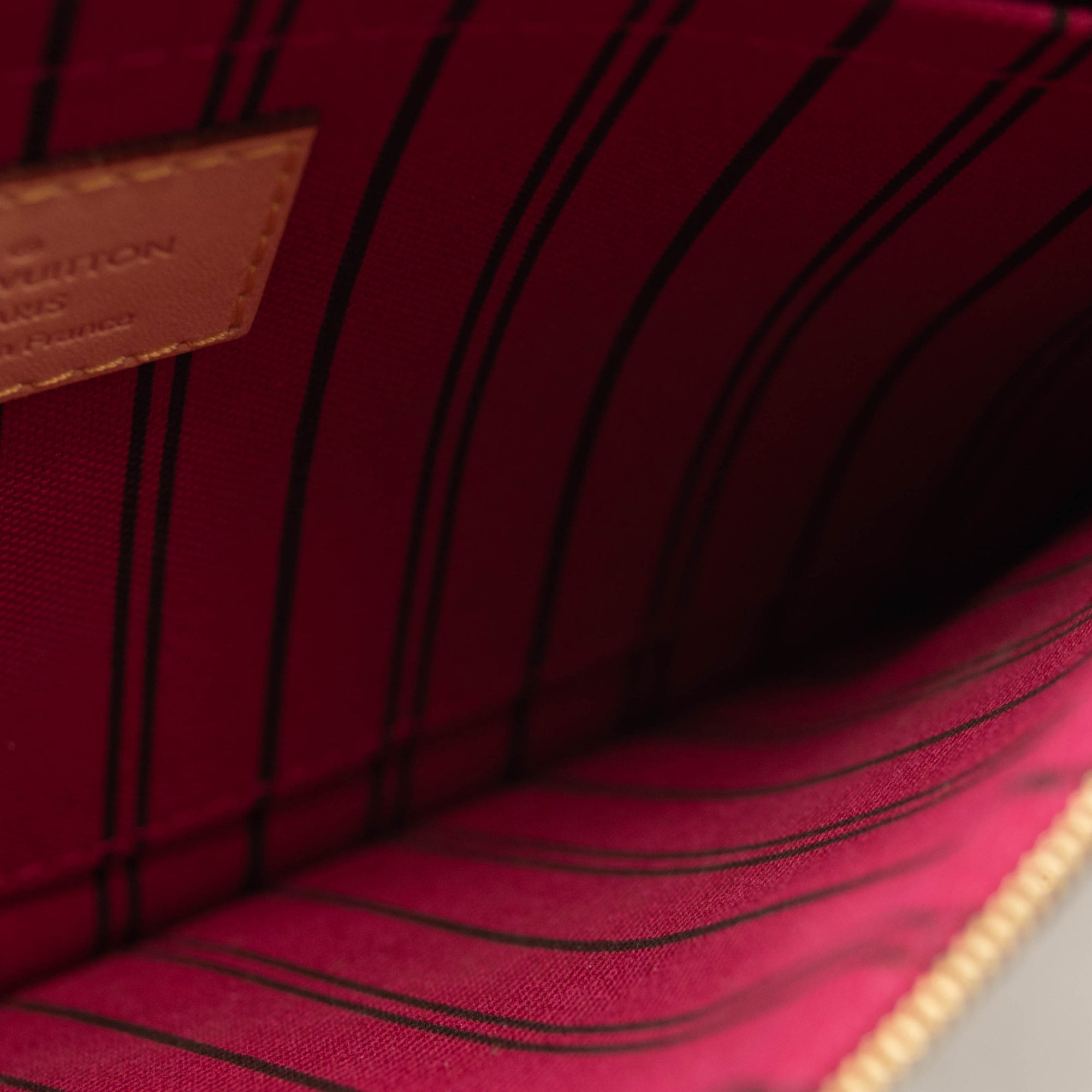 LOUIS VUITTON Monogram Neverfull MM GM Pochette Pivoine