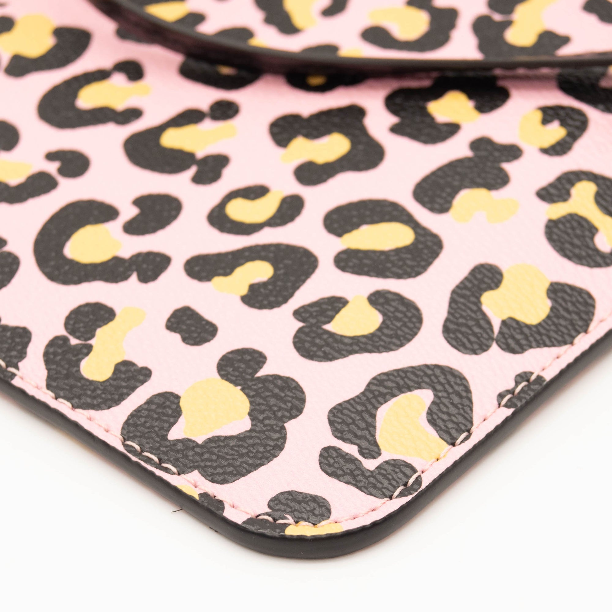 Louis Vuitton Monogram Giant Wild At Heart Neverfull MM Pochette Black