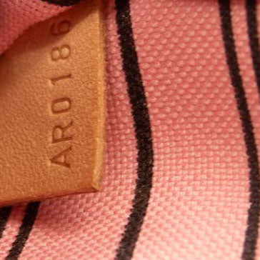 LOUIS VUITTON Monogram Jungle Dots Neo Neverfull MM Sugar Pink Poppy