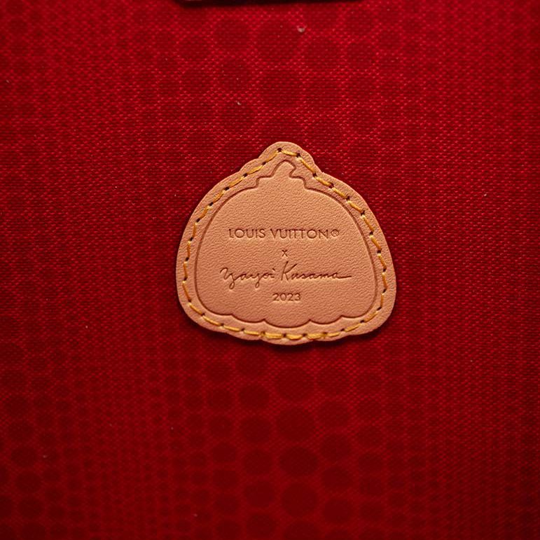 NEW LOUIS VUITTON LV X YK Monogram Painted Dots Neverfull MM