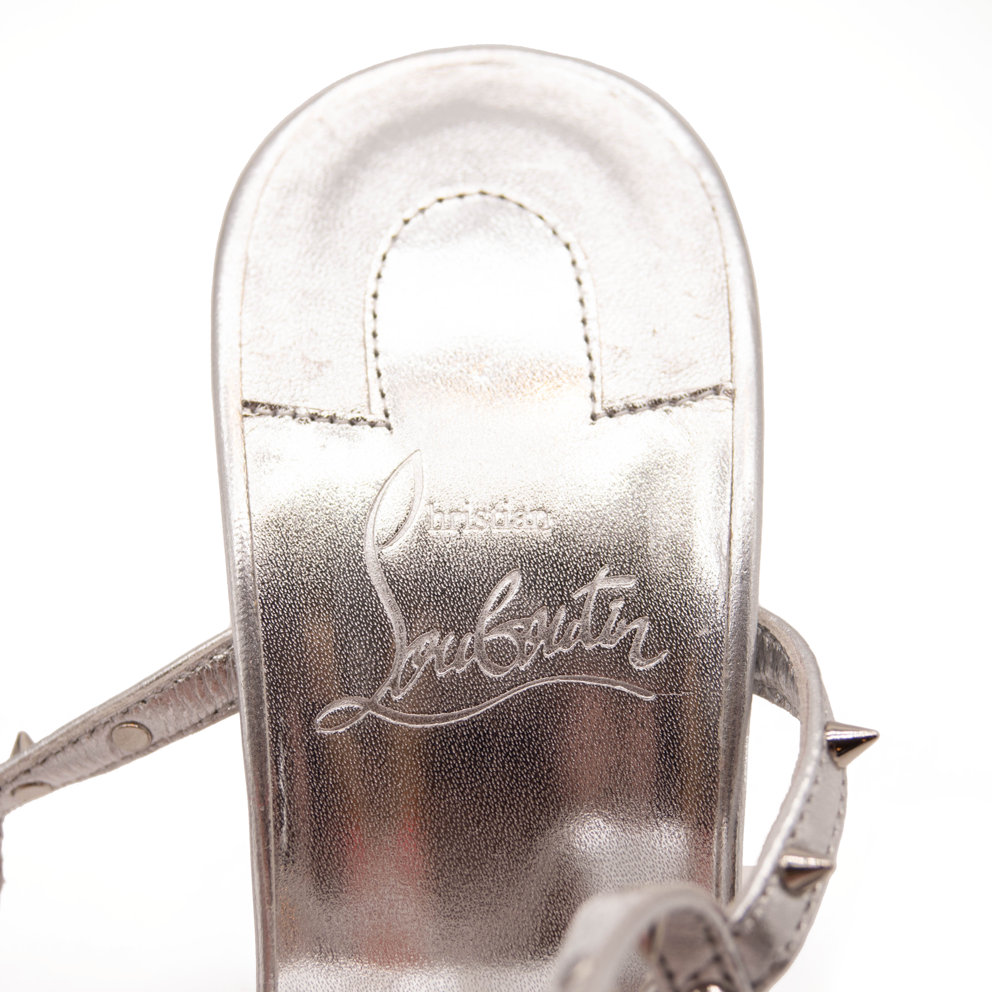 NEW $1095 Christian Louboutin Bombina Spikes Metallic Sandal in Silver 95mm EU 38.5