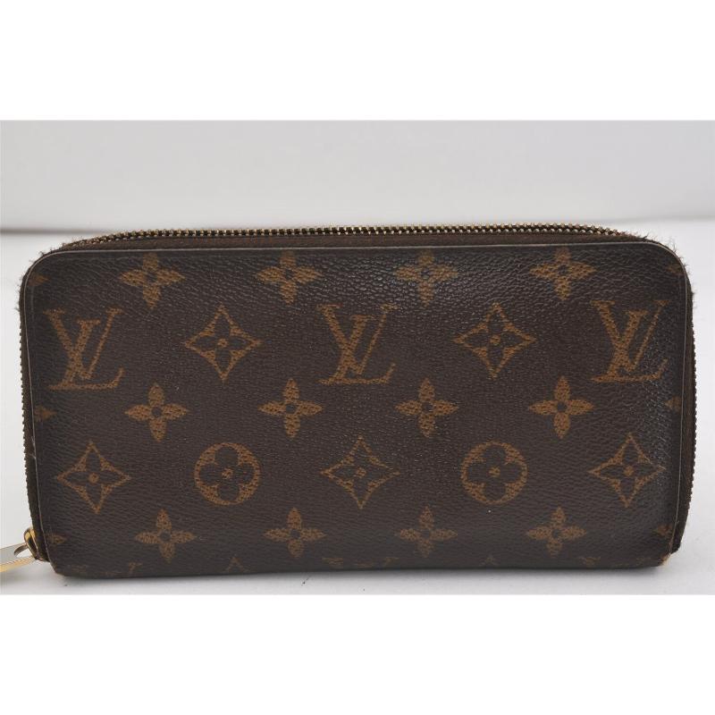 LOUIS VUITTON Monogram Zippy Wallet