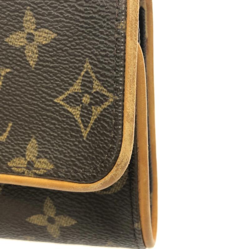 LOUIS VUITTON Monogram Pochette Twin PM